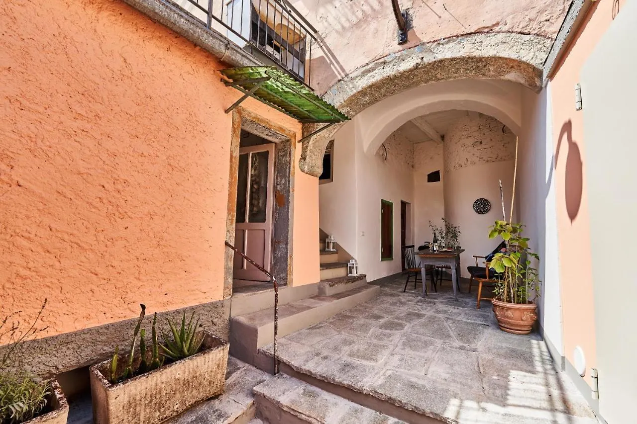 Дом отдыха Вилла Casa Carlazzo